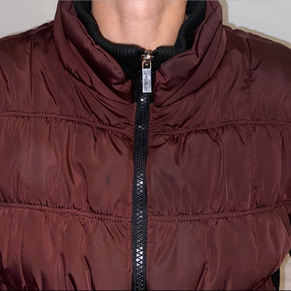 Calvin Klein puffer jacket - Picture 6 of 9